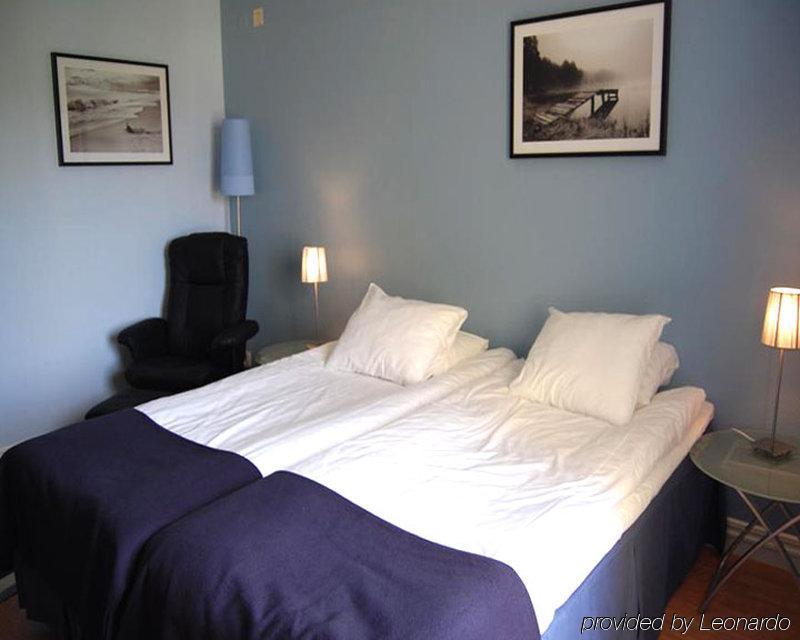 Hotel Riverside Uddevalla Room photo